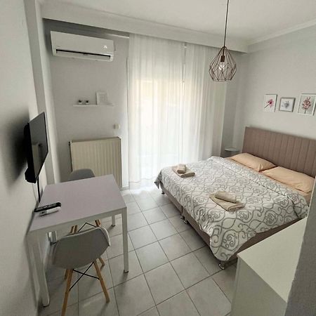 Nikoletta'S Studio Komotiní Extérieur photo